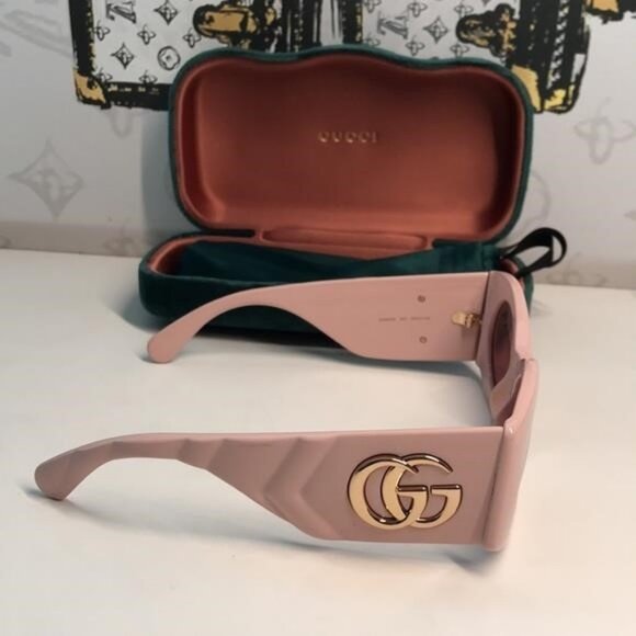 New ✨ Authentic Gucci GG0810S 003 Pink Oversized Sunglasses ✨ - Picture 8 of 11